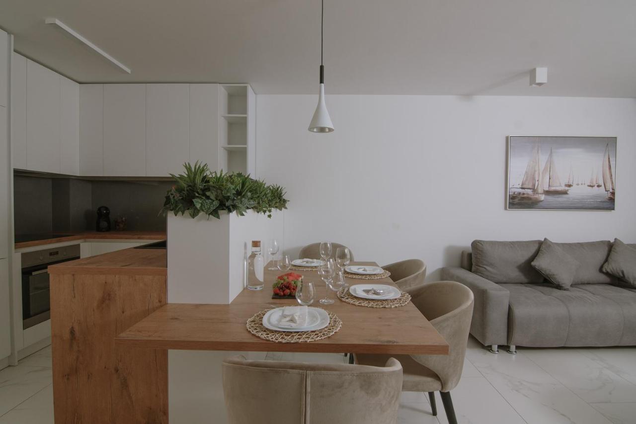 Apartments Adriatic Pearl 特罗吉尔 外观 照片