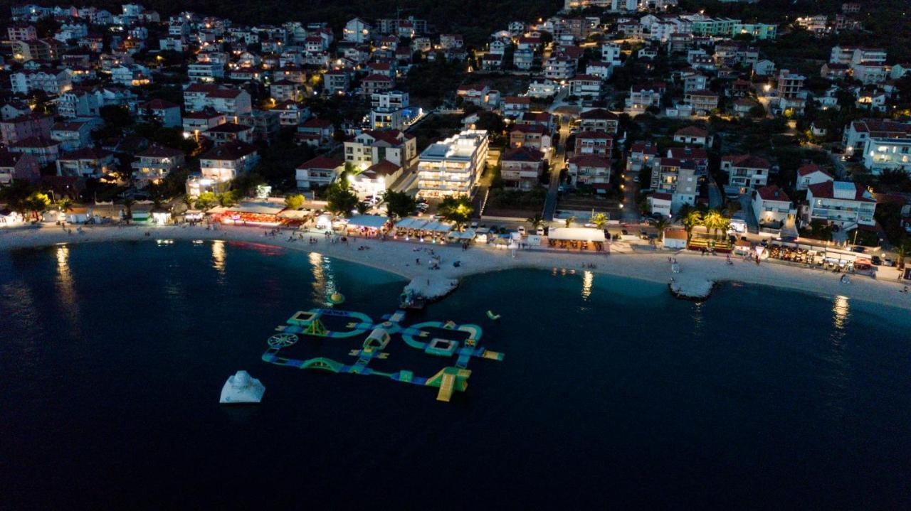 Apartments Adriatic Pearl 特罗吉尔 外观 照片